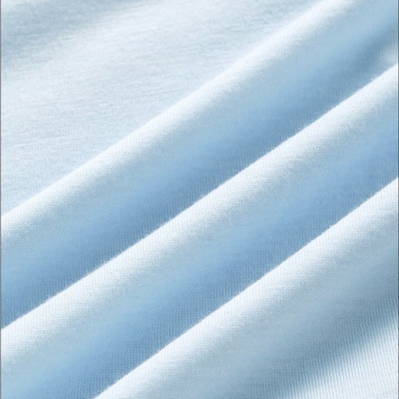 Ruched raglan sleeve top with lace edging - Picture 2 of 3